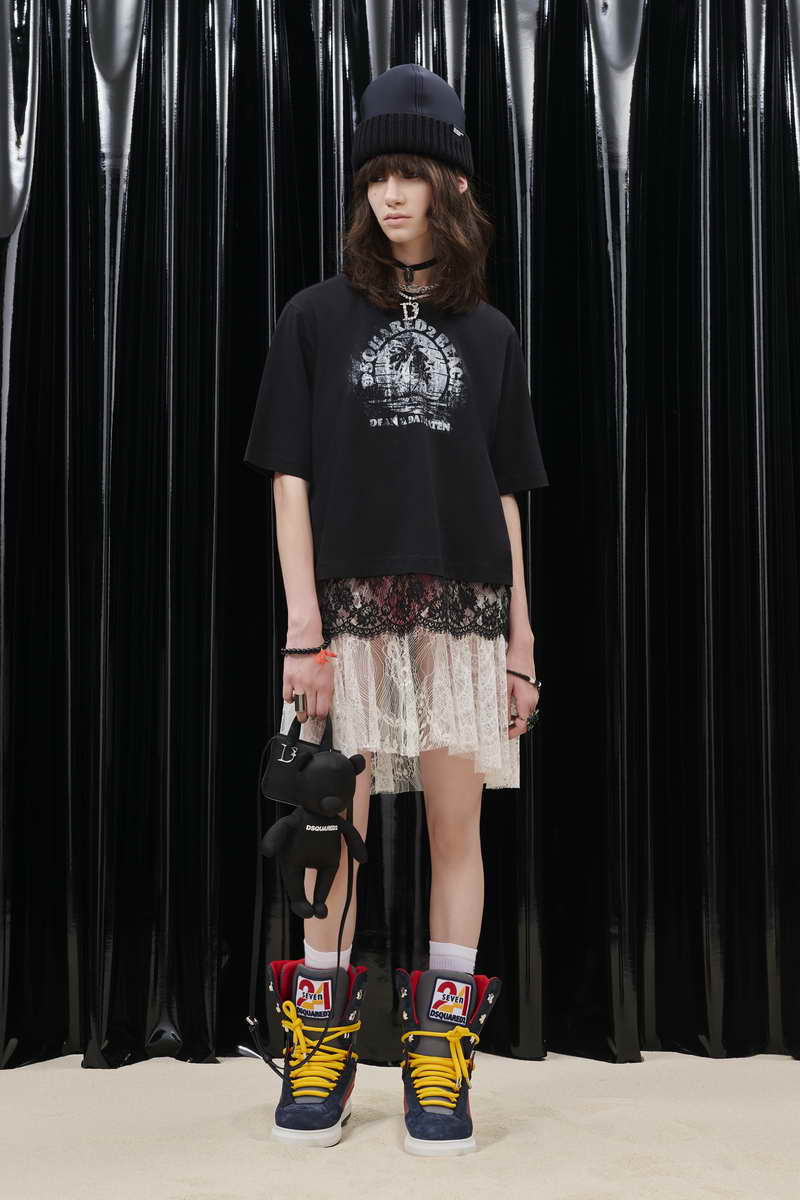 Dsquared2. Goth Surfer Women’s Pre-Spring Summer 2023