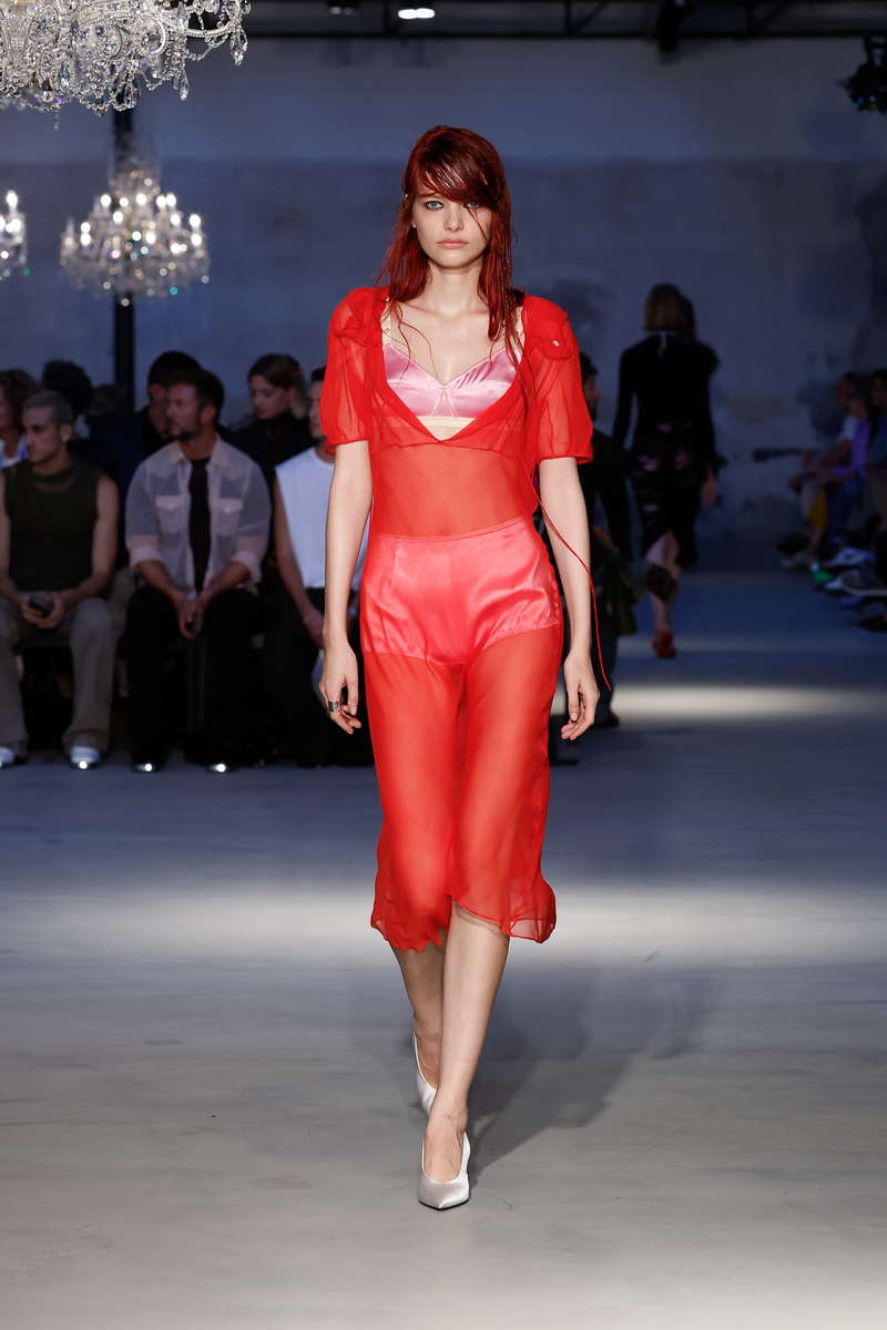 No. 21 SPRING SUMMER 2023 WOMEN’S COLLECTION - THE LOVERS - Photo courtesy of N21