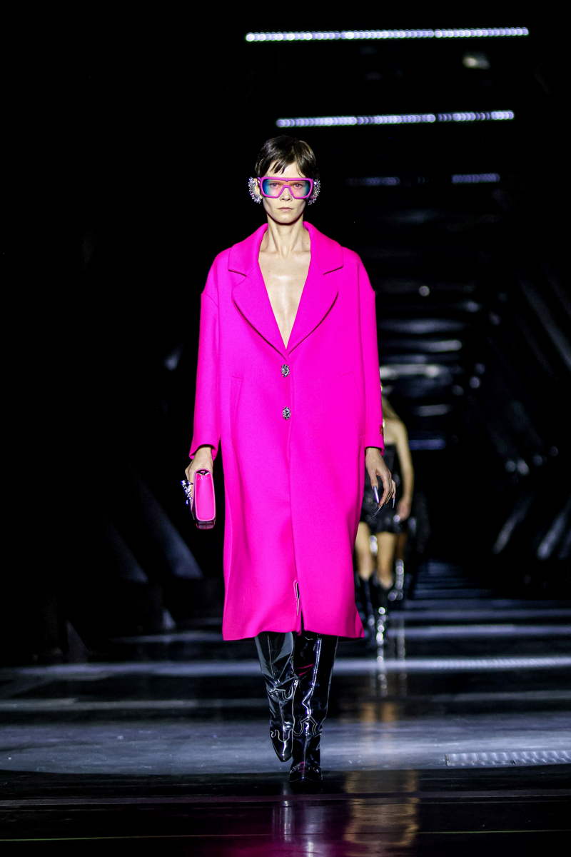 PHILIPP PLEIN Fall Winter 2023 2024 Collection - Photo courtesy of PHILIPP PLEIN