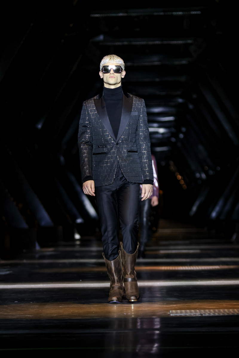 PHILIPP PLEIN Fall Winter 2023 2024 Collection - Photo courtesy of PHILIPP PLEIN