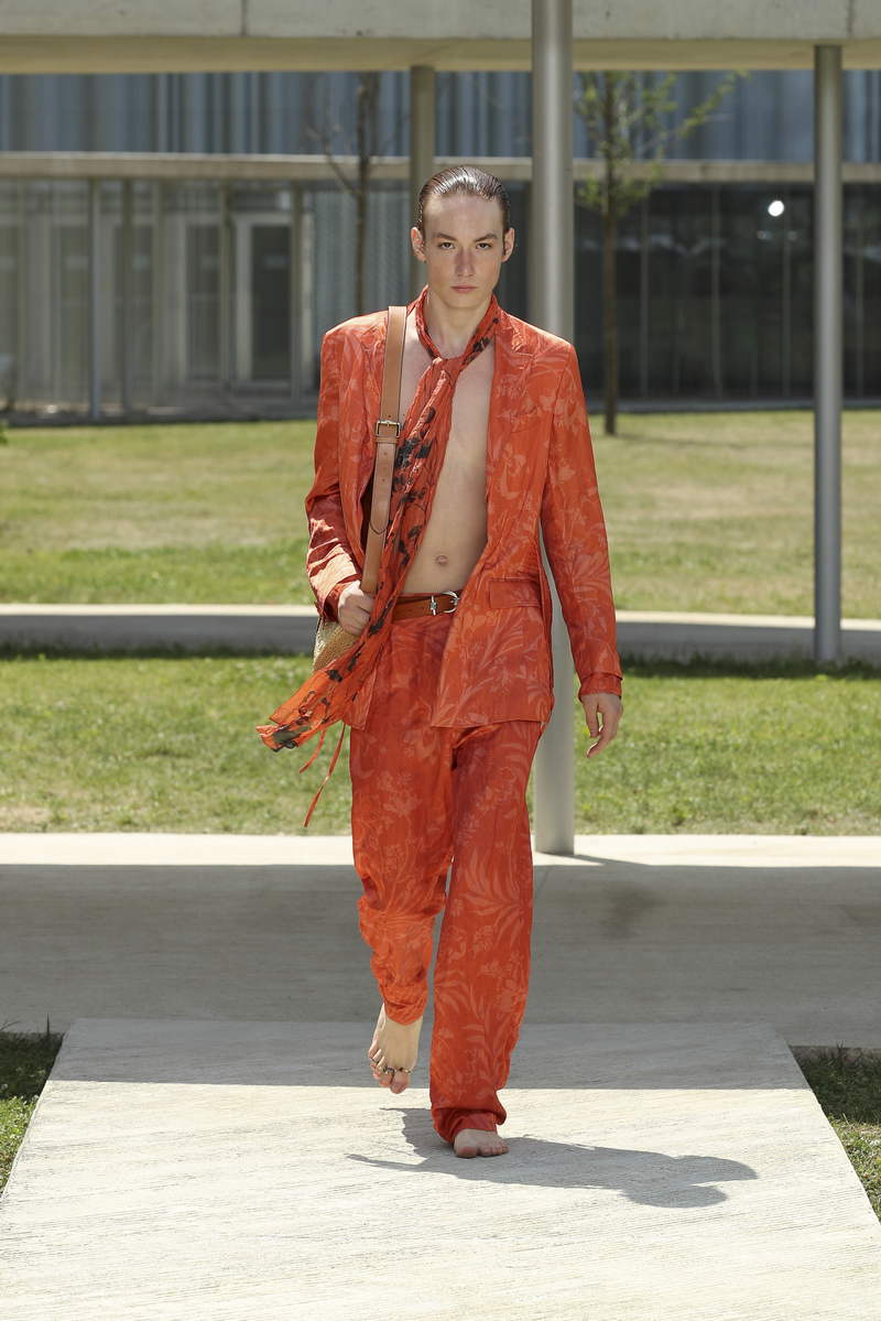 Men's Summer 2023 Fashion Trends: Bold and Bright Colors are THE Trend! - Photo Courtesy of Etro