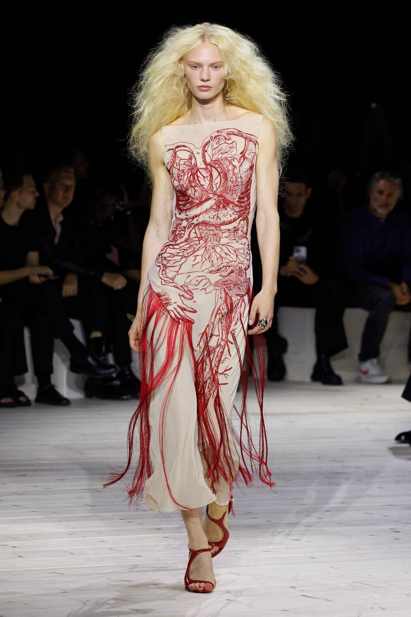 Alexander McQueen Spring/Summer 2024 - Photo Courtesy of Alexander McQueen