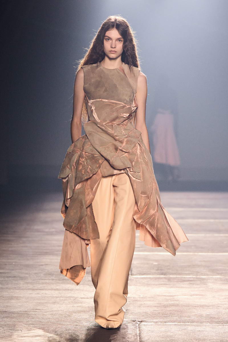 Mugler spring summer 2026 - Photo courtesy of Mugler