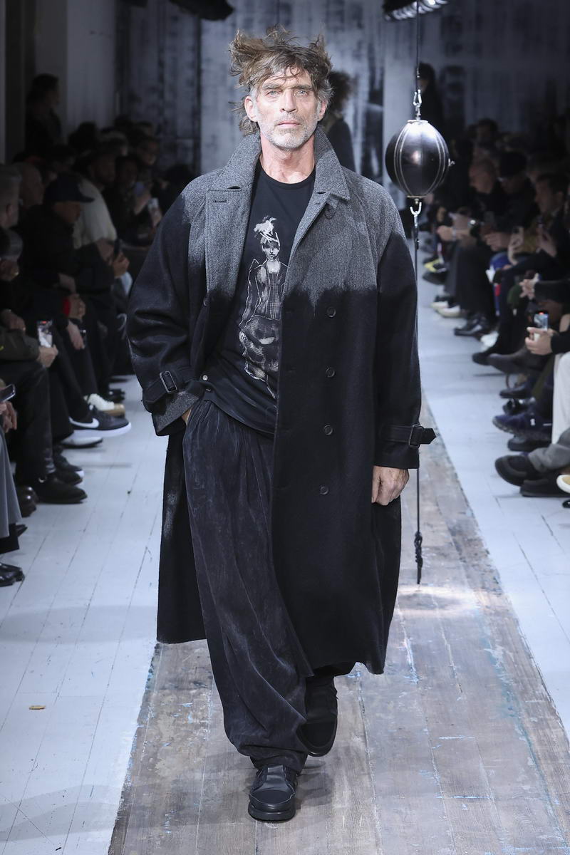 Yohji Yamamoto Fall/Winter 2026-2027 - Photo courtesy of Yohji Yamamoto
