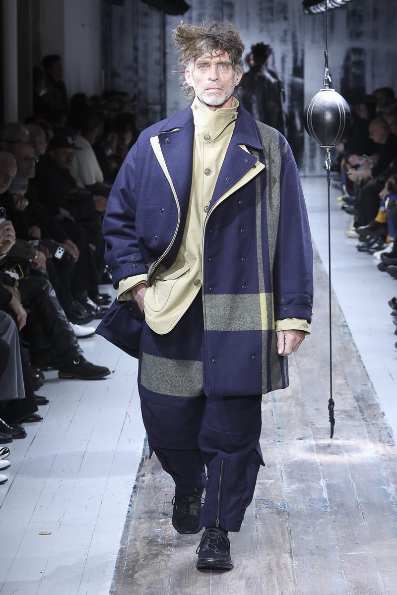 Yohji Yamamoto Fall/Winter 2026-2027 - Photo courtesy of Yohji Yamamoto