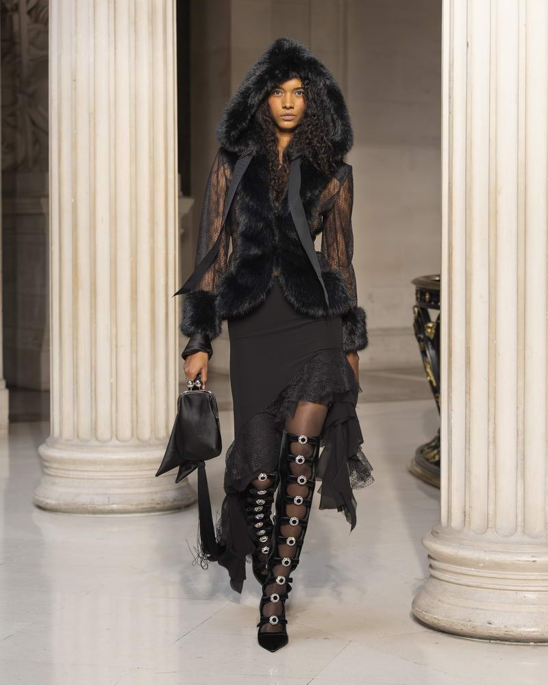 Nina Ricci Fall Winter 2026 2027 - Photo courtesy of Nina Ricci