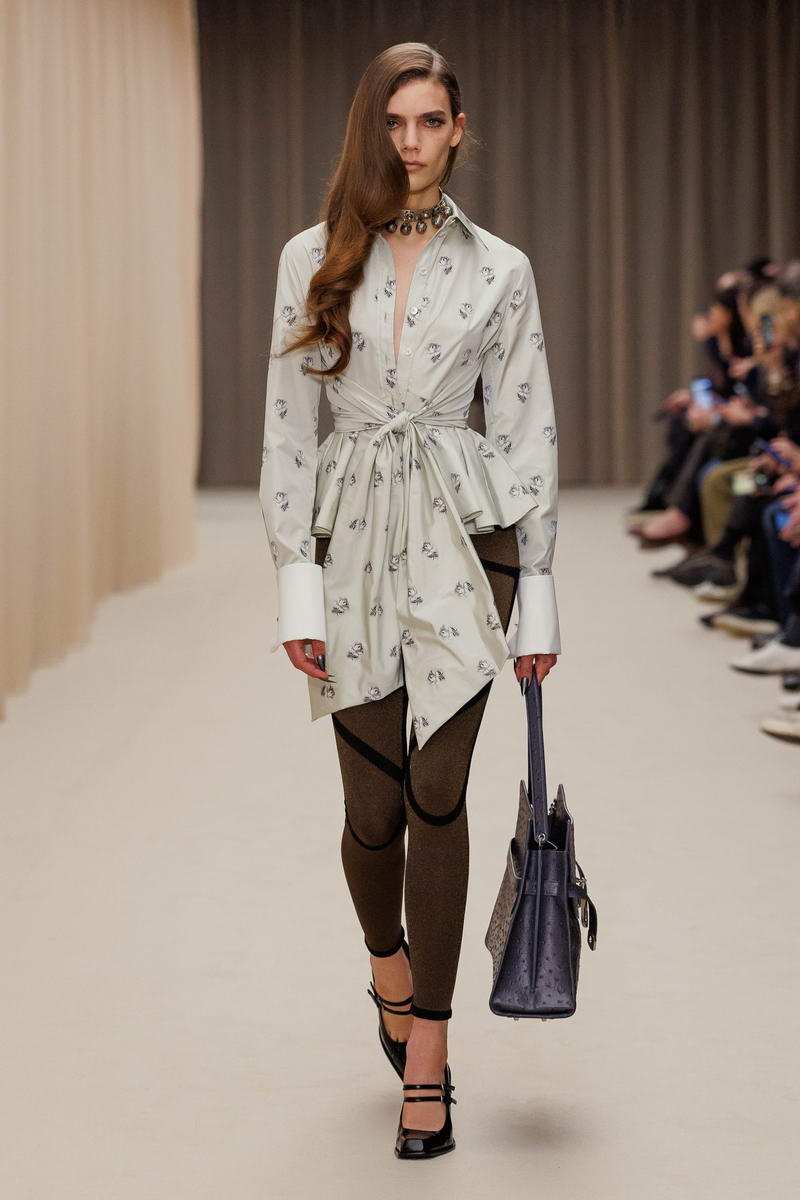 McQueen Autumn/Winter 2026 - Photo courtesy of McQueen