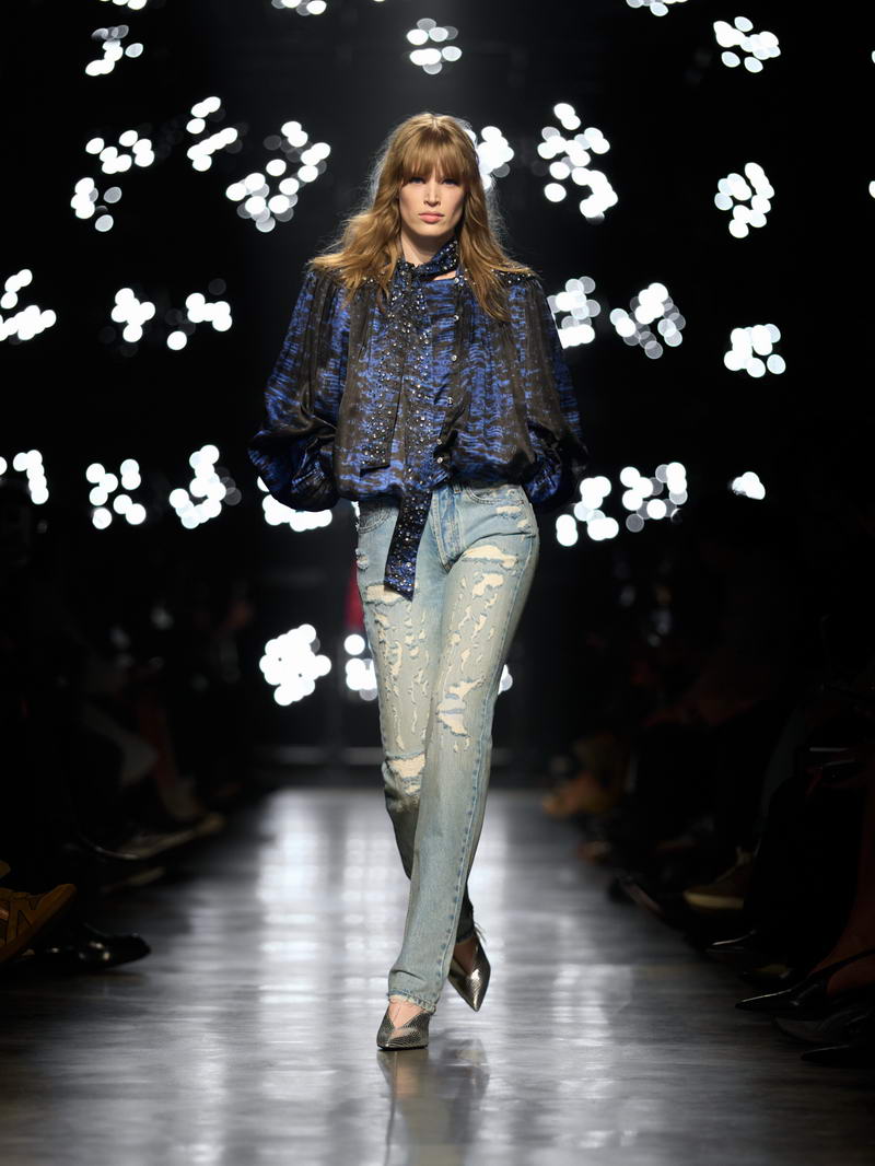 Paris After Dark: The Intimate Duality of Isabel Marant Winter 2026 - Photo courtesy of Isabel Marant