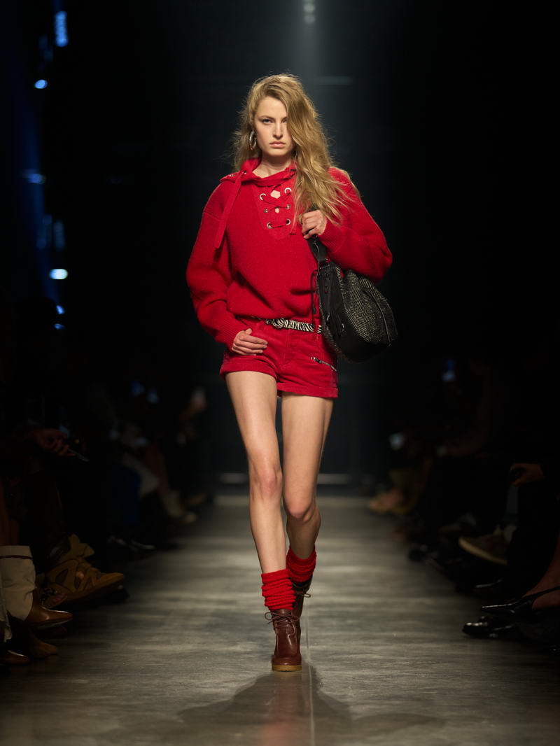 Paris After Dark: The Intimate Duality of Isabel Marant Winter 2026 - Photo courtesy of Isabel Marant