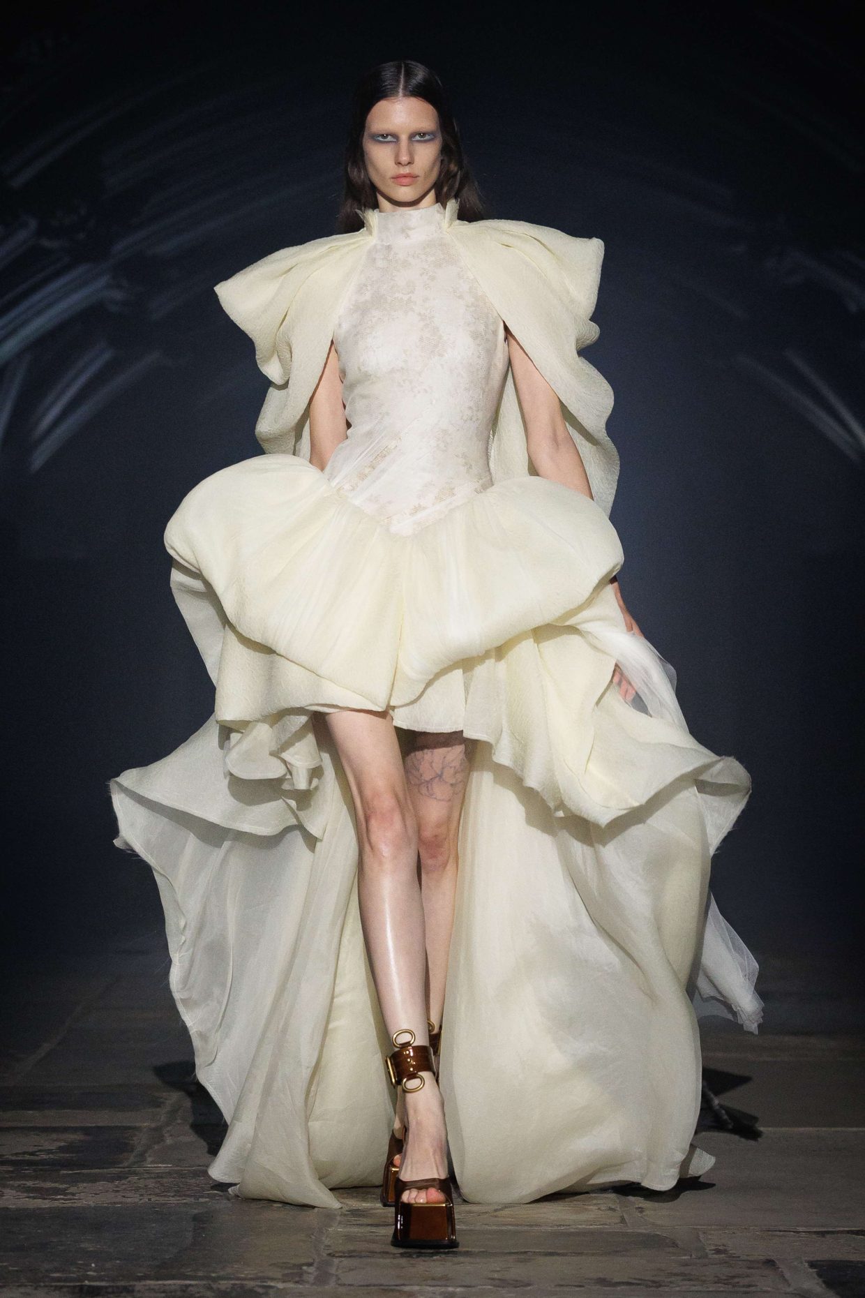 McQueen Spring Summer 2027: angels in the dark - Photo courtesy of McQueen